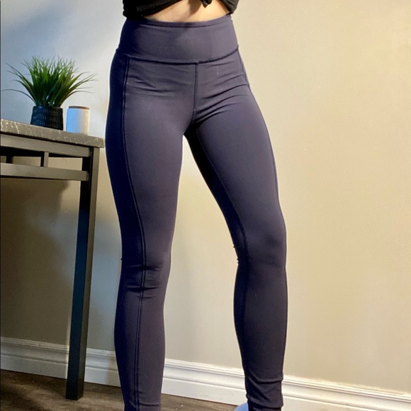 ‼️SOLD‼️ Lululemon Navy Stirrup Tights NWOT - Picture 2 of 6